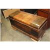 Image 2 : LANE WATERFALL CHEST