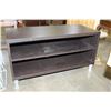 Image 2 : ESPRESSO FINISH ENTERTAINMENT STAND