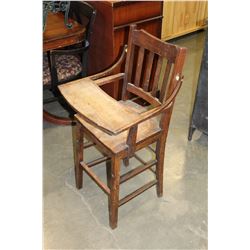 VINTAGE HIGHCHAIR