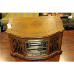 EMERSON OAK CASED REPRO RECORD PLAYER STEREO