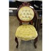 Image 1 : QUEEN ANNE BUTTON TUFTED CHAIR
