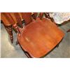 Image 2 : VILAS MAPLE DINING TABLE WITH 2 LEAFS AND FIVE CHAIRS