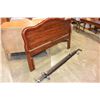 Image 2 : QUEENSIZE HEADBOARD AND ROLLER FRAME