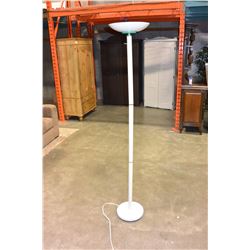 WHITE FLOOR LAMP