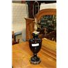 Image 1 : VINTAGE LAMP