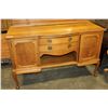 Image 2 : ANTIQUE OAK QUEEN ANNE LEG SIDEBOARD WITH MIRROR BACK GALLERY