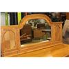 Image 4 : ANTIQUE OAK QUEEN ANNE LEG SIDEBOARD WITH MIRROR BACK GALLERY
