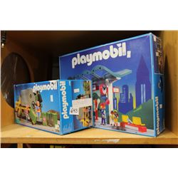 TWO PLAYMOBIL SETS SERVICE STATION AND GARBAGE TRUCK