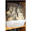 Image 1 : MIKASA 12 PIECE DINNER AND MUG SET