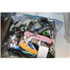 Image 2 : LARGE BAG OF WATCHES