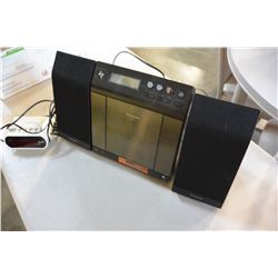PANASONIC BOOKSHELF STEREO