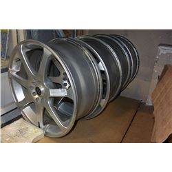 SET OF FOUR 18 INCH CORE RACING RIMS WITH BOLTS