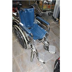 FOLDING WHEELCHAIR