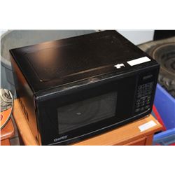 BLACK DANBY MICROWAVE