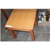 Image 2 : MODERN MAPLE ENDTABLE