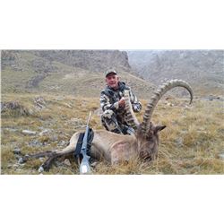 RUSSIA MID-CAUCASIAN TUR HUNT FOR 1 HUNTER