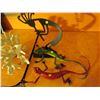 Image 3 : 4 decorative pieces- 2 lizards, coral statue