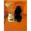 Image 2 : Black & Decker Cyclone blender & ProctorSilex waffle maker (used)