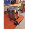 Image 2 : Cayenne Vollrath crock pot- electric