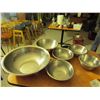 Image 2 : 6 stainless steel mixing bowls