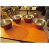 Image 1 : 4 red stainless steel mixing bowls