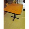 Image 3 : 2 seater restaurant table 24 Inch X 30 Inch