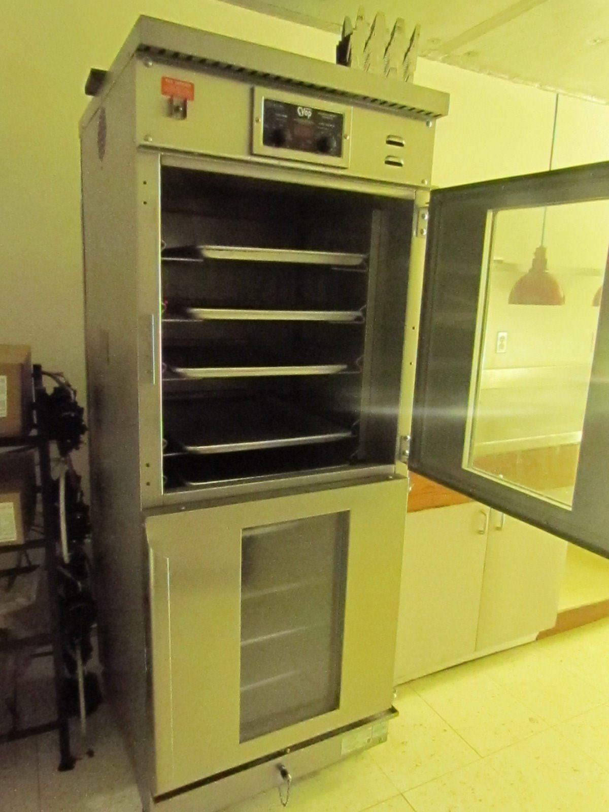 Holding Cabinet 4000 A Series Winston Industrial