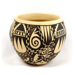 Native American Hopi Pottery Jar