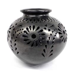 Mexican Oaxacan Black Filigree Pottery Jar