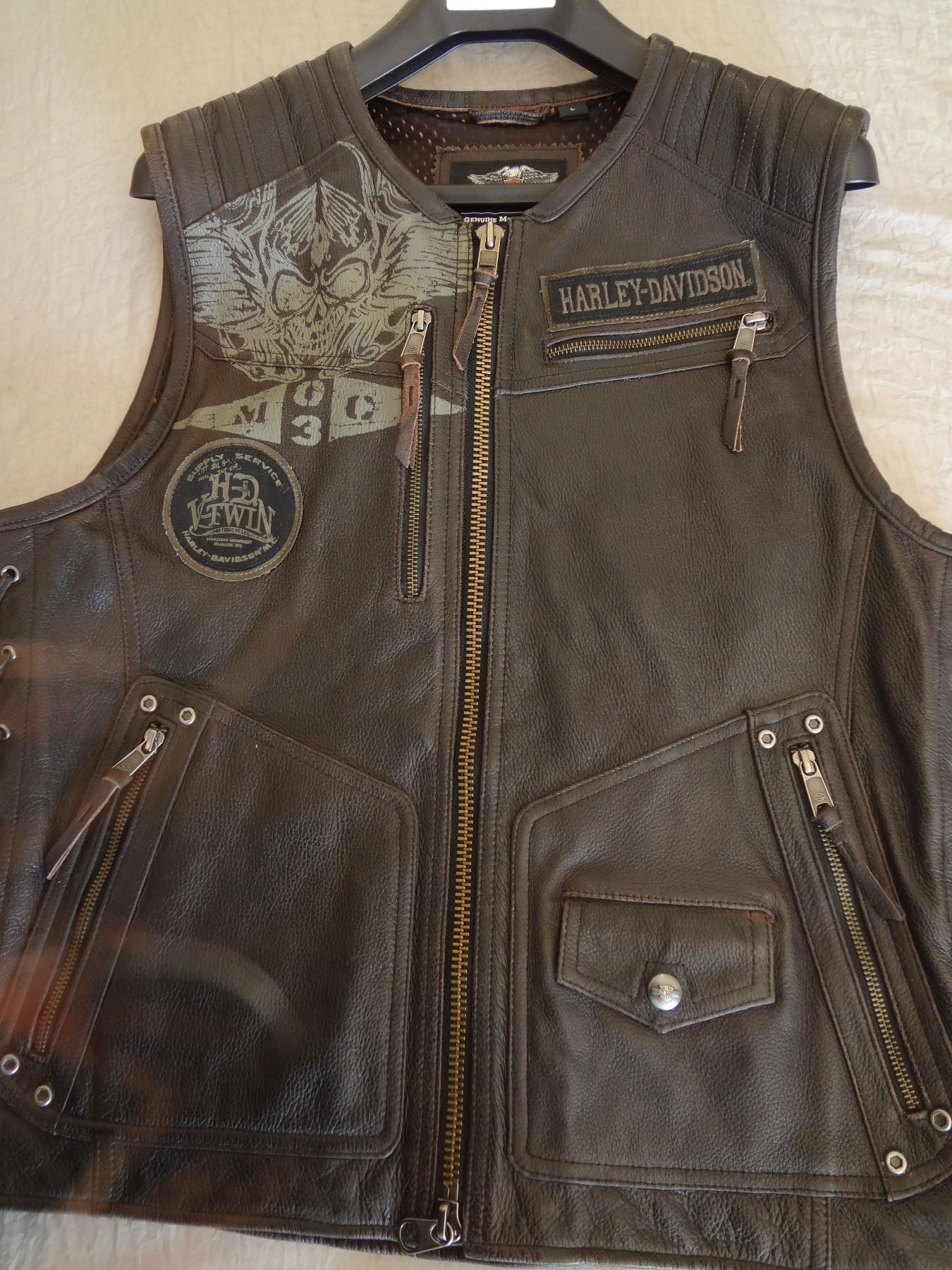 Large Harley Davidson Cow Hide Leather Vest LIMITED EDITION