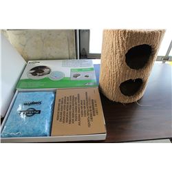 LOT OF PETSAFE CRYSTAL CAT LITTER TRAYS AND SCRATCH POST CAT HOUSE