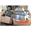 Image 1 : TWO BOXES OF TAOSTERS AND APPLIANCES