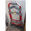 Image 1 : MILWAUKEE FOLDING CART