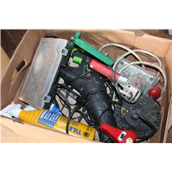 BOX OF TOOLS AND LIGHT AND HEATER