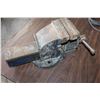 Image 2 : LARGE BLUE VICE