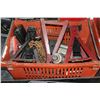 Image 2 : TWO TOTES OF JACKS HYDRAULICS AND STAND AND JUMPER CABLES