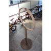 Image 2 : METAL SIGN HOLDER