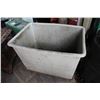 Image 1 : LARGE RUBBERMAID ROLLING BIN