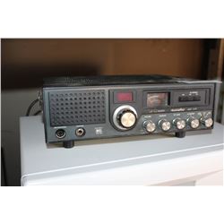 REALISTIC NAVAHO CB RADIO