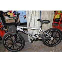 REDLINE BMX BIKE