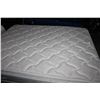 Image 2 : QUEENSIZE HOTEL EXCELLENCE MATTRESS AND BOX SPRING