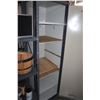 Image 2 : LARGE ONE DOOR METAL LOCKER