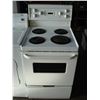 Image 1 : FRIGIDAIRE APARTMENT SIZE STOVE WORKING