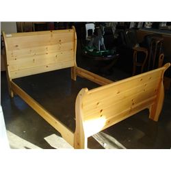 PINE DOUBLE SIZE BEDFRAME