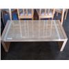 Image 2 : MAPLE GLASSTOP COFFEE TABLE