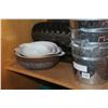Image 2 : BASKET OF NESTING PYREX BOWLS AND TIN ICE BUCKETS