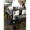 Image 1 : BLACK FLOOR LAMP