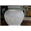 Image 2 : POTTERY TABLE LAMP