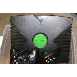 XBOX CONSOLE WITH CONTROLLERS