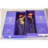 Image 1 : TWO GOLD ROSES